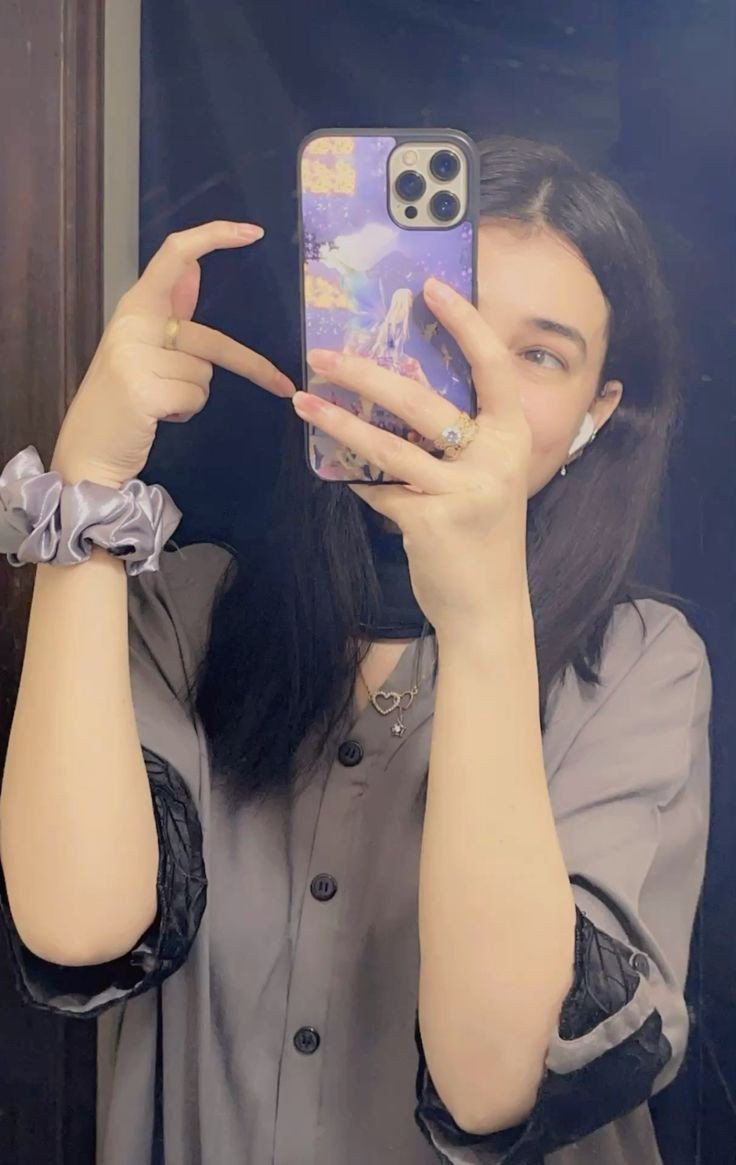 Mask girl photo