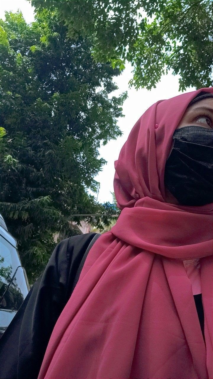 hijab girl dp