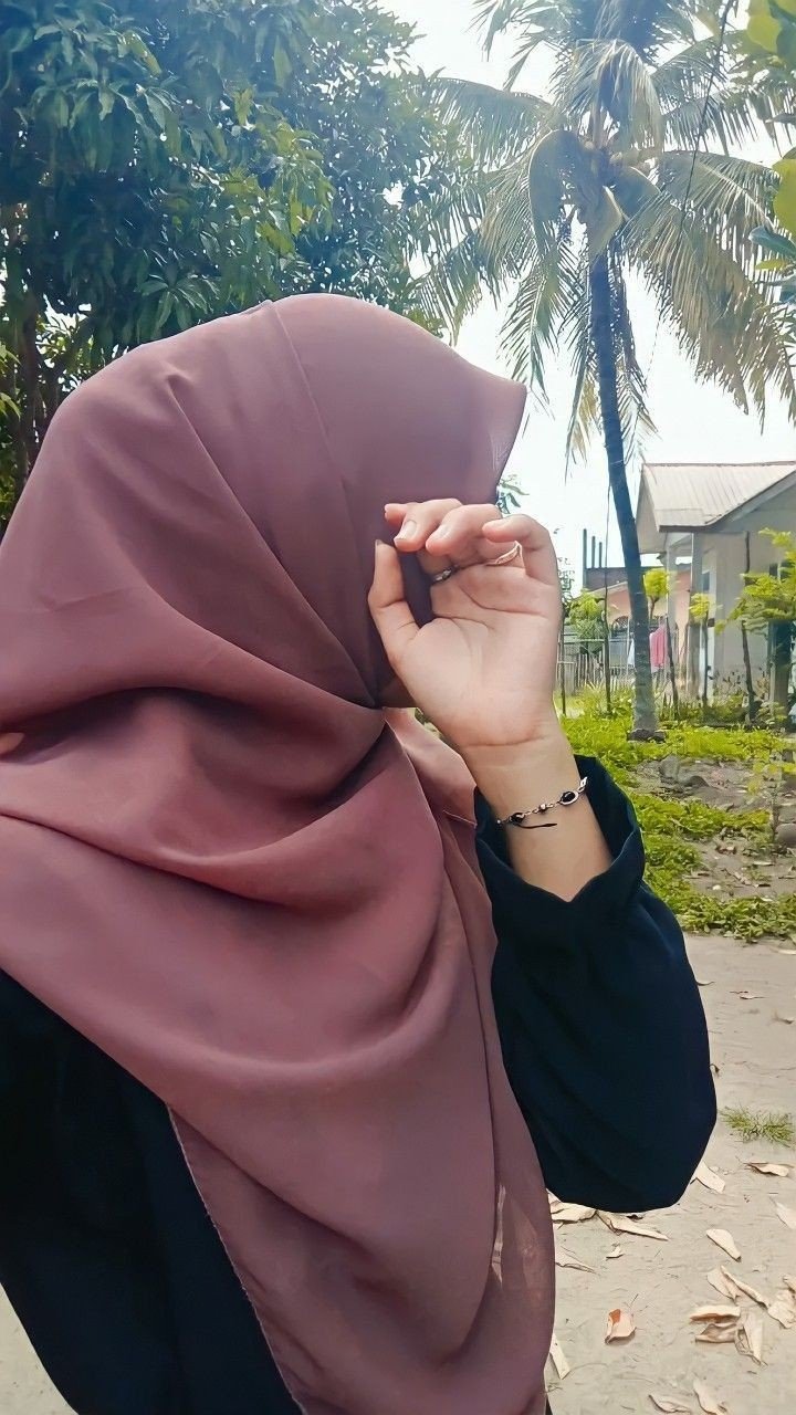 hijab girl dp