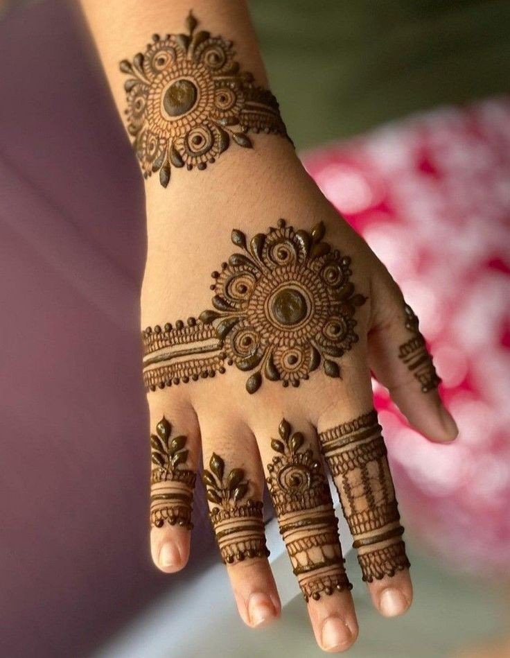 mehandi design photos