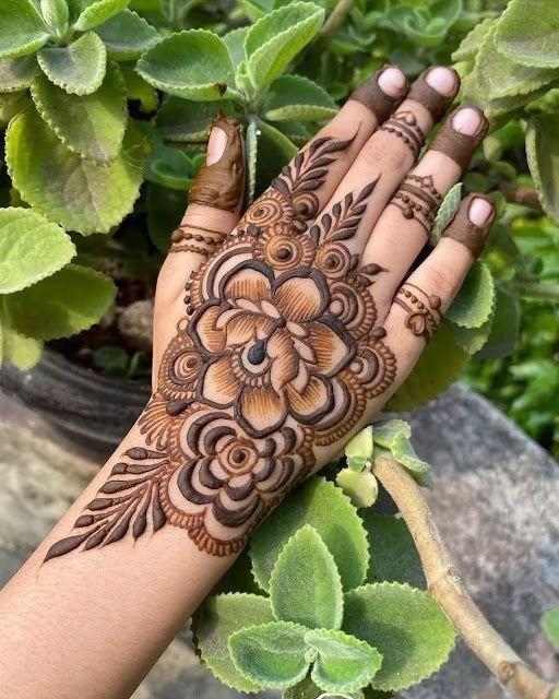 mehndi designs