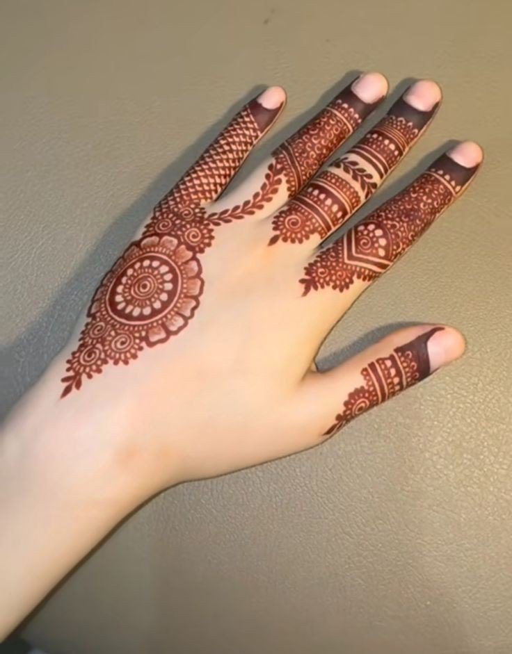 mehndi designs