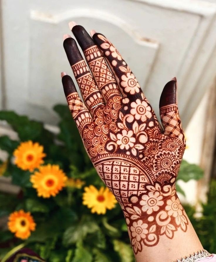 simple mehndi design