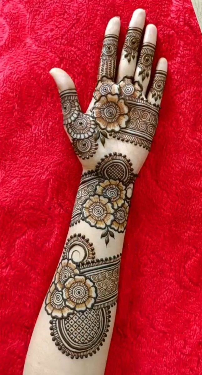 simple mehndi design for girls