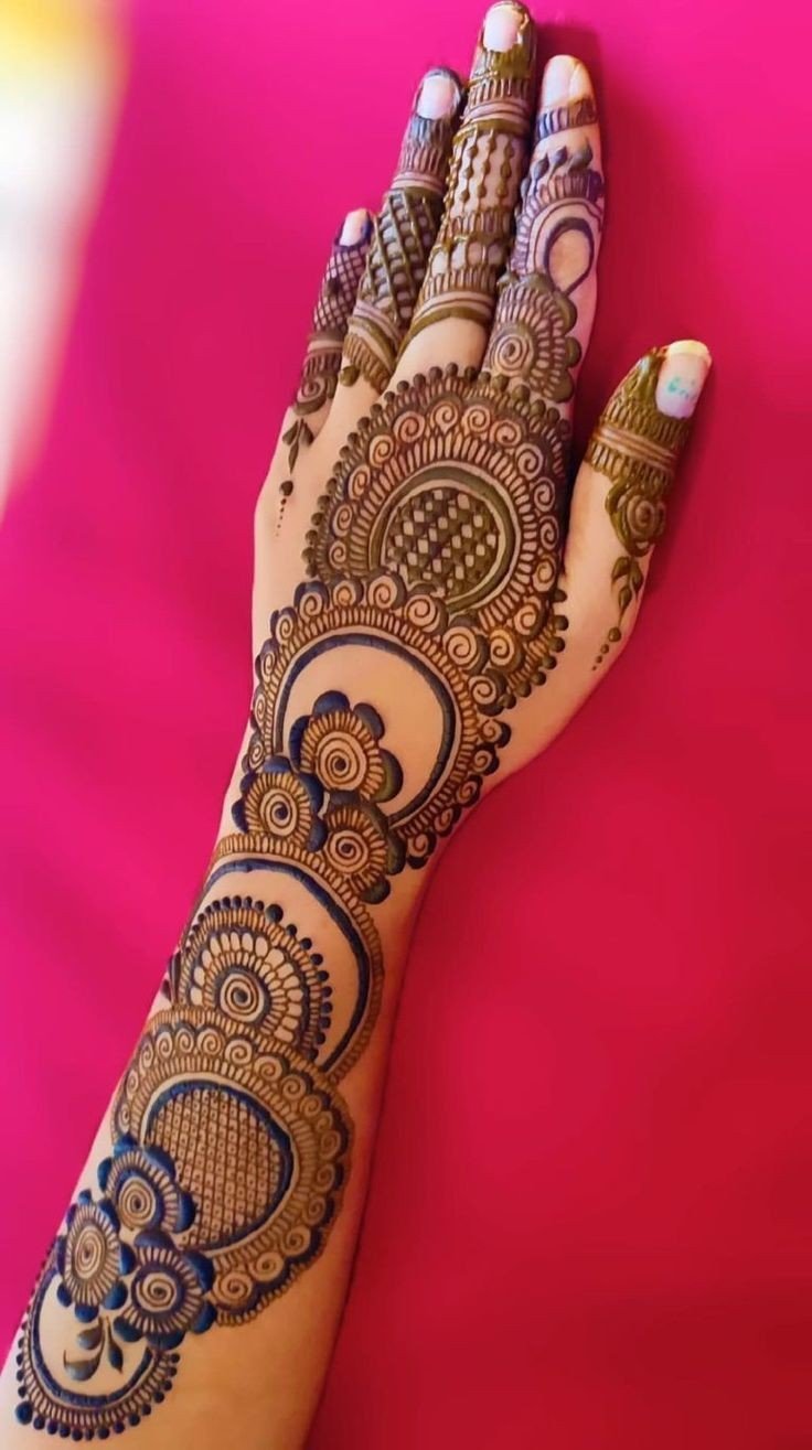 simple mehndi design for girls