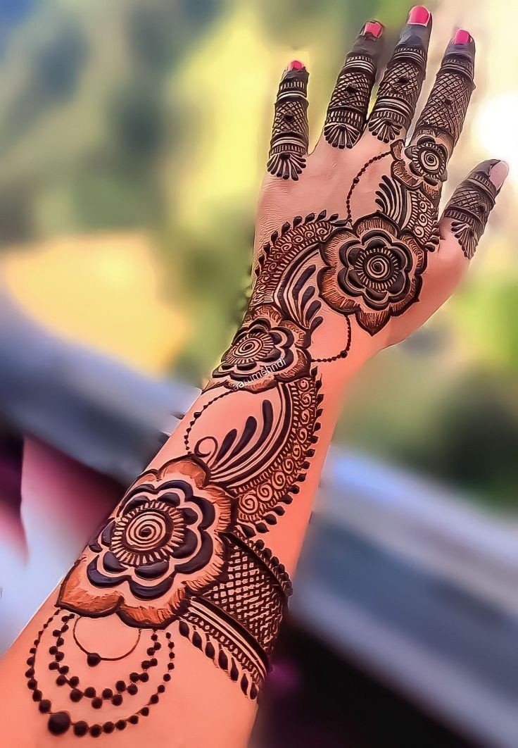 simple mehndi design for girls